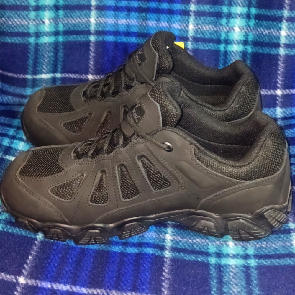 Black Leather Composite Toe Men's 10.5W Watetproof Shoes Thorogood